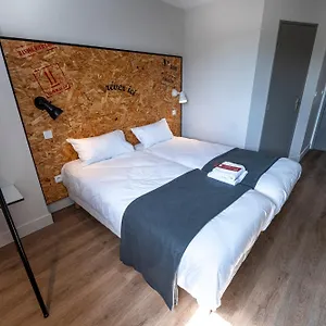 Hotel The Originals Access, Clermont-ferrand Nord